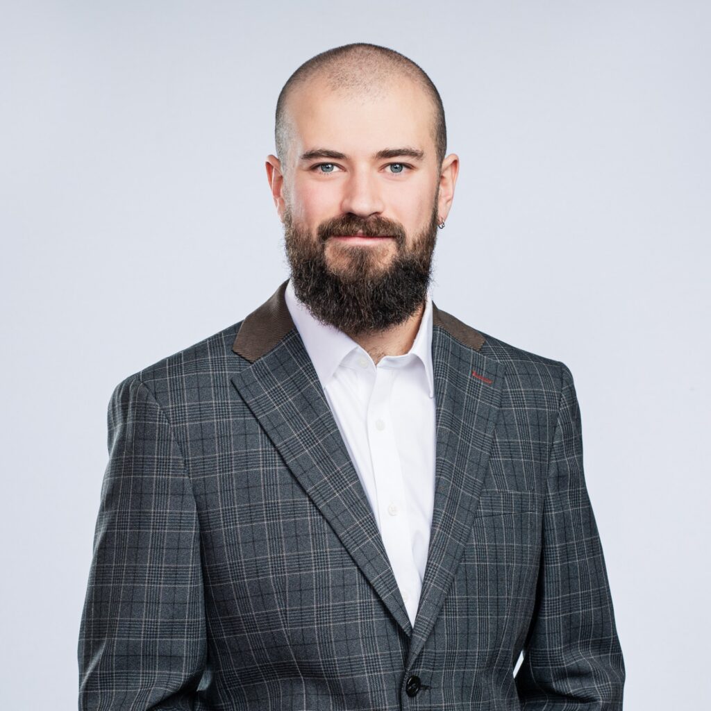 Dr Rob McFarling